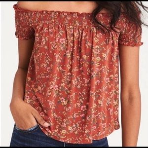 American Eagle off-the-shoulder Top